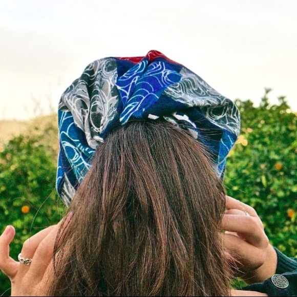 Red Love Slouchy Beanie - Picture 2 of 4